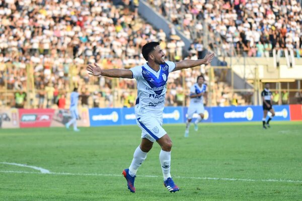 Elías Sarquis convirtió un doblete ante Olimpia: “Estoy en el mejor momento de mi carrera”