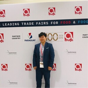 La empresa Hypergrain de Shoichi Takahashi exporta anualmente 4.000 toneladas de maní a EEUU - Revista PLUS