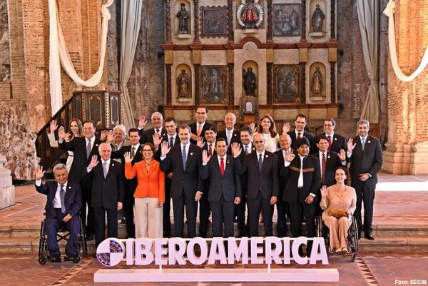 Cepal presenta 15 recomendaciones para el crecimiento económico iberoamericano - Revista PLUS