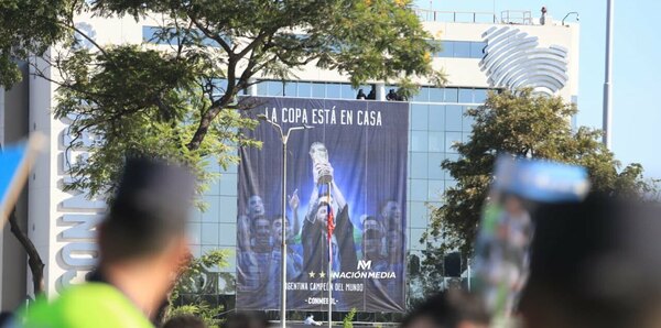 Versus / Conmebol brindará homenaje y reconocimiento a los campeones del mundo