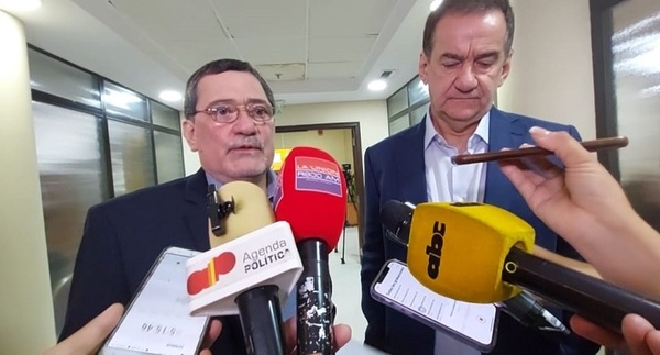 Orlando Penner y Marcelo Duarte presentan proyecto de «Saneamiento de la Administración Pública»