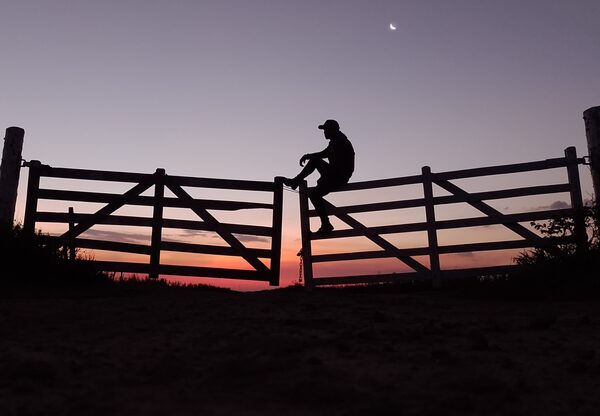 Cazadores de atardeceres: un concurso que recopila belleza, talento y pasión por la fotografía - Revista PLUS