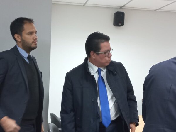 Arrancó el juicio al excontralor Enrique García con el rechazo de un incidente de nulidad