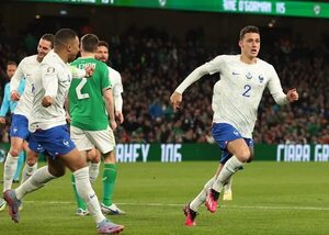 0-1 Un latigazo de Pavard desatasca a Francia ante Irlanda - Fútbol Internacional - ABC Color