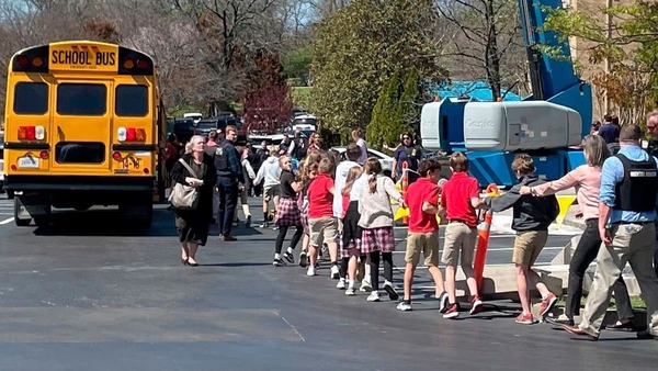 Tiroteo en escuela de EE.UU.: mujer mató a tres niños y tres adultos - Unicanal