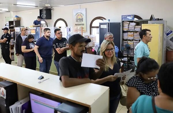 Aumenta concurrencia para revalidación de registros en Ciudad del Este  - ABC en el Este - ABC Color