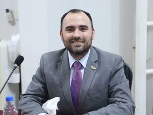 Jorge Bogarín ratifica que no renunciará al Consejo de la Magistratura · Radio Monumental 1080 AM