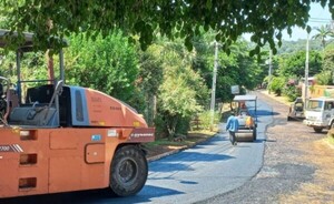 Pdte. Franco: MOPC reparó asfalto del barrio San Miguel