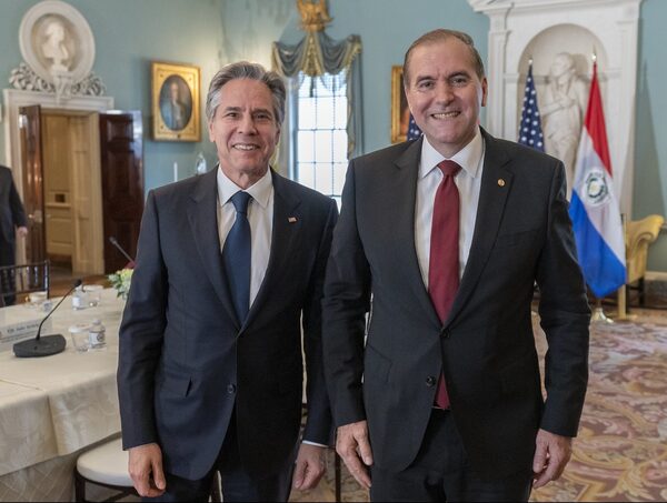 "Blinken reconoce que Paraguay es aliado estratégico de EE.UU.", dice canciller · Radio Monumental 1080 AM