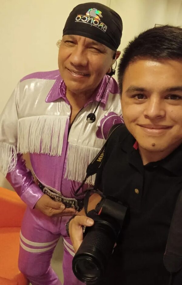 Conocé a Guido González, el joven fotógrafo paraguayo que acompaña a Bronco en sus giras - Gente - ABC Color