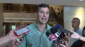 Santiago Peña presenta plan para mejorar calidad de vida de paraguayos - trece