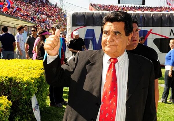 Un día como hoy nacía Luis Alberto Cubilla, leyenda del fútbol continental - Olimpia - ABC Color