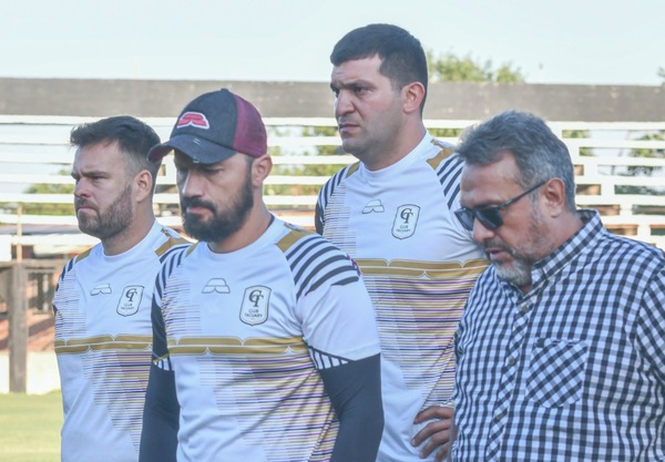 Presidente de Tacuary sobre la salida de Carlos H. Paredes: 'En el fútbol los resultados son los que mandan'