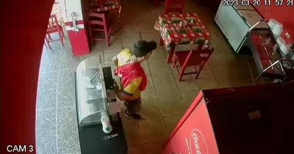 La Nación / Recuperan celular de mujer que dio de comer a delincuente en San Lorenzo