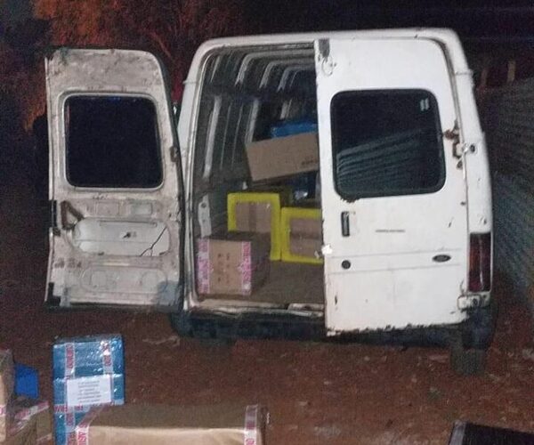 Delincuentes se hicieron pasar por policías y asaltaron transportador de encomiendas