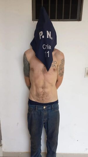 Policía detuvo a tortolero dentro del vehículo de la víctima - Policiales - ABC Color