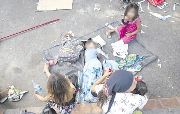Niños indígenas padecen condiciones infrahumanas frente mismo al INDI - Nacionales - ABC Color