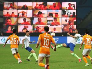 Diario HOY | El fútbol chino reduce hasta los equipos en competencia