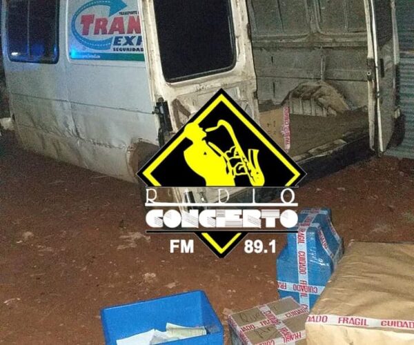Fingen ser policías para asaltar a transportadora de mercaderías y llevan electrónicos
