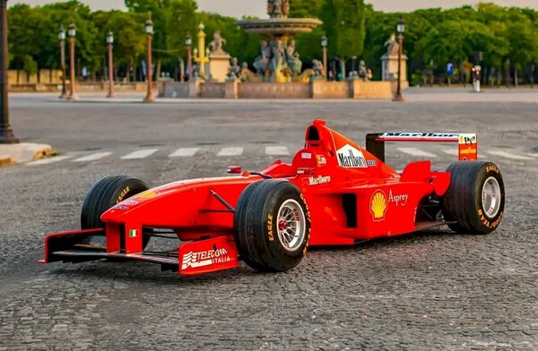 Diario HOY | A subasta el bólido con el que Schumacher ganó su primera carrera en Ferrari