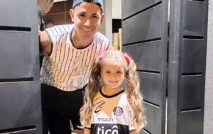Derlis González hizo feliz a una niña que lloró por su terrible lesión – Prensa 5