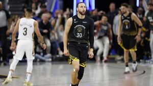 NBA: Steph Curry rescata a los Warriors