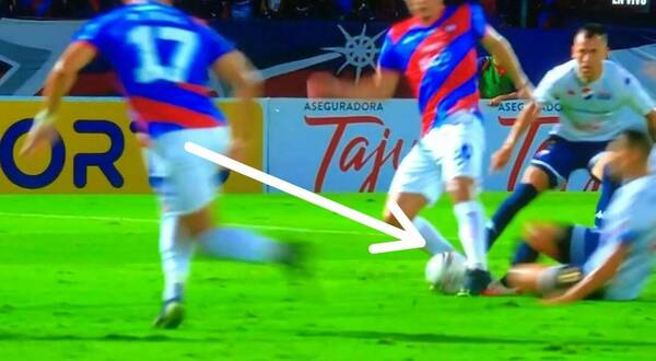 ¡No andaba el VAR! Nacional y su feroz pedido luego de la roja a Santacruz ante Cerro
