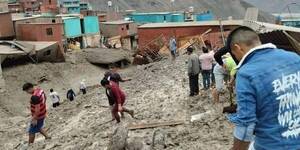 Ascienden a 12 los muertos por un alud provocado por lluvias en el sur de Ecuador - .::Agencia IP::.