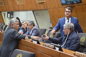 Diputado víctima de la “enmienda de sangre” trató de cobardes a los colorados - Política - ABC Color