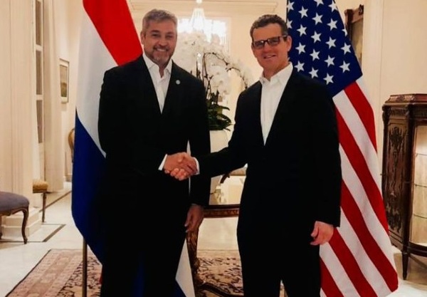 Presidente Abdo recibe a subdirector de la CIA y hablan de cooperación contra amenazas globales