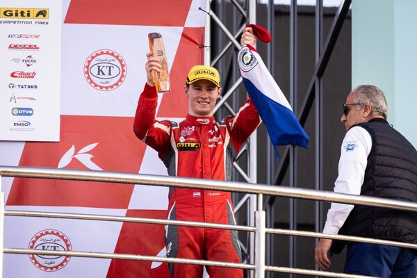 Versus / Joshua Duerksen y Kyrios firman alianza para llevar el nombre de Paraguay a lo más alto en las pistas del mundo