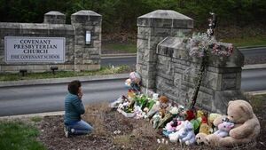 EE. UU: Estudiantes dedicaron memorial a víctimas del tiroteo en colegio de Nashville - ADN Digital
