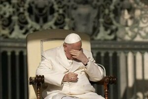 El papa Francisco, ingresado al hospital por una “infección respiratoria” | 1000 Noticias