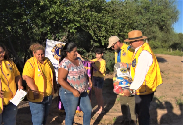 Extienden apoyo solidario en el Chaco a familias afectadas por las inundaciones