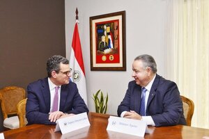 Representante de la CIA y autoridades nacionales abordaron sobre seguridad nacional - ADN Digital