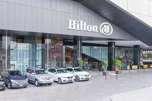 La compañía Hilton planea abrir una decena de nuevos hoteles en Puerto Rico - Revista PLUS
