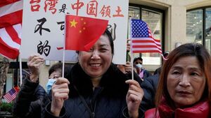 China amenaza a Taiwán si su presidenta se reúne con portavoz de EEUU