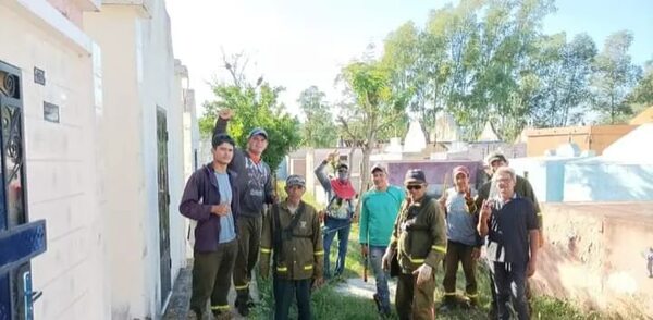 Intensifican campaña de limpieza en Isla Pucú - Nacionales - ABC Color