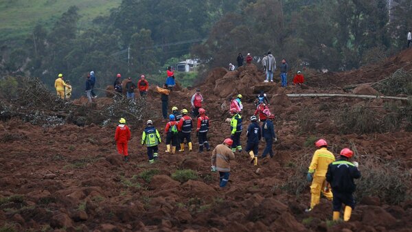 Diario HOY | Sube a 14 el balance de muertos por deslave en el sur de Ecuador