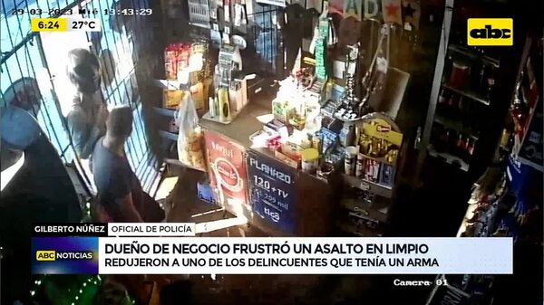 Video: Dueño de negocio frustró un asalto en Limpio - ABC Noticias - ABC Color