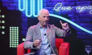 El divertido momento de Juan José Zapag en “El último que apague la luz” | Telefuturo