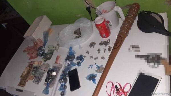 Allanamientos mbarete en barrios de Asunción dejan 13 apresados
