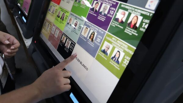 Reuters prevé carrera presidencial con final abierto - El Independiente