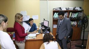 Allanan Ministerio de la Mujer ante presunta “tragada” de casi G. 3.000 millones