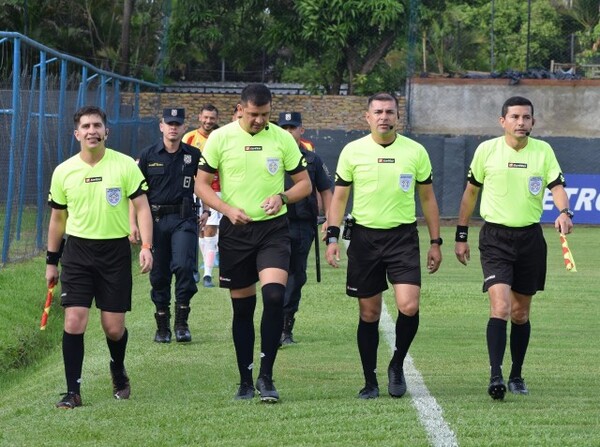 Conocidos los árbitros para la jornada 1 - APF