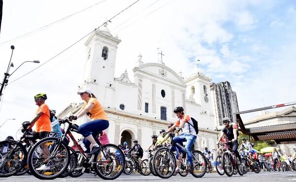 Bicisenda: Ciclistas invitan a cumplir la tradición de visitar siete iglesias ¡en bici! - Nacionales - ABC Color