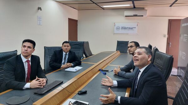 Seprelad y Colegio de Escribanos organizaron webinar con más de 400 participantes - .::Agencia IP::.
