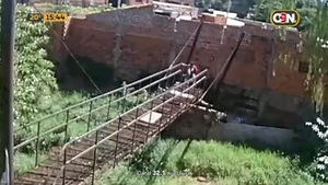 Ñemby: Clausuraron el puente del peligro - C9N