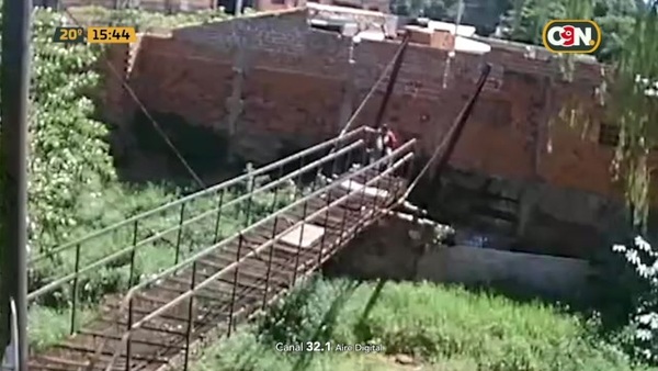 Ñemby: Clausuraron el puente del peligro - C9N