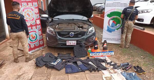 La Nación / Incautan un camión blindado y objetos de uso policial tras asalto a transportadora